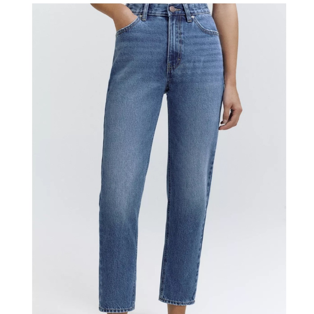 Pull & Bear Classic Blue Mom Jeans
